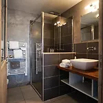 Nocleg ze śniadaniem D'hotes Le Habre 3*